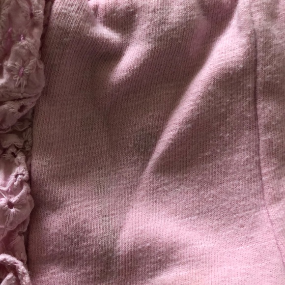 Pink floral detailed shorts - Picture 4 of 4